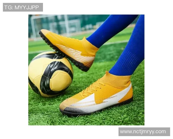 足球明星独特风格展现鸳鸯鞋魅力引领时尚潮流